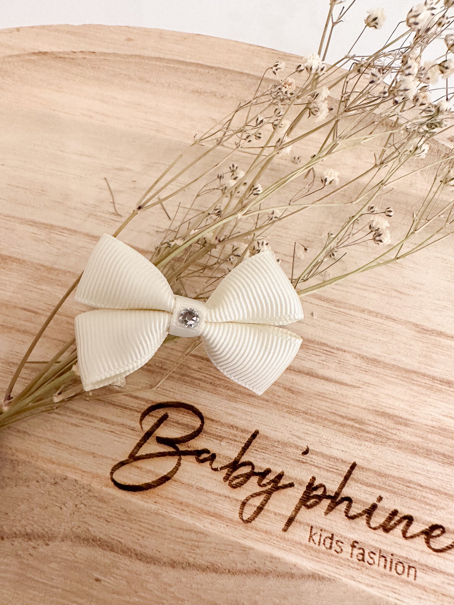 STRIK | Estelle CAVA