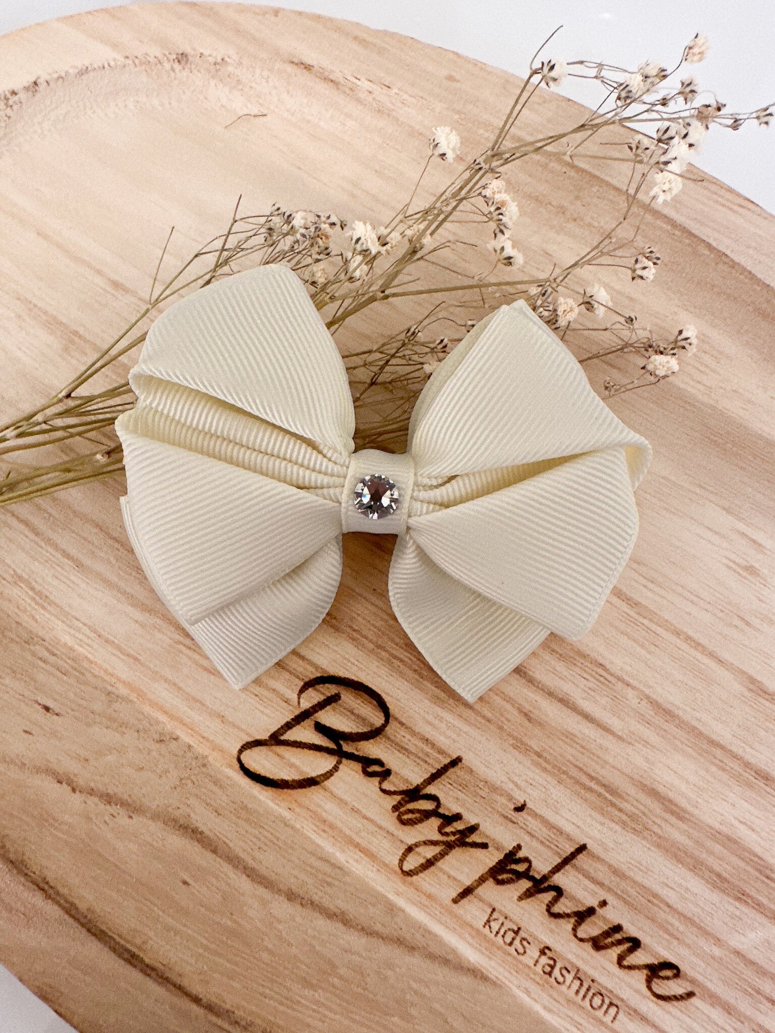 STRIK | Madeleine CAVA