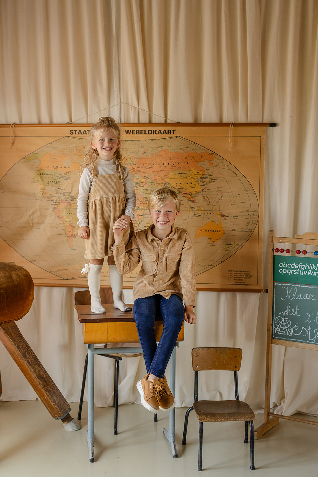 PINAFORE | Manon