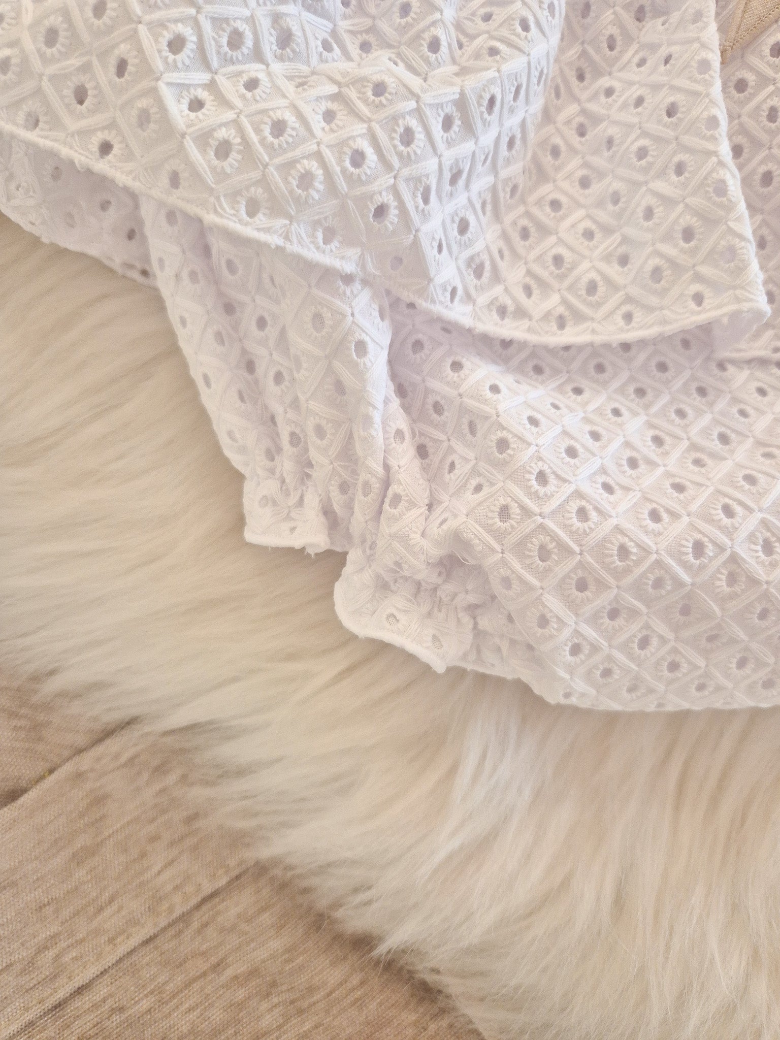 PINAFORE | Laury