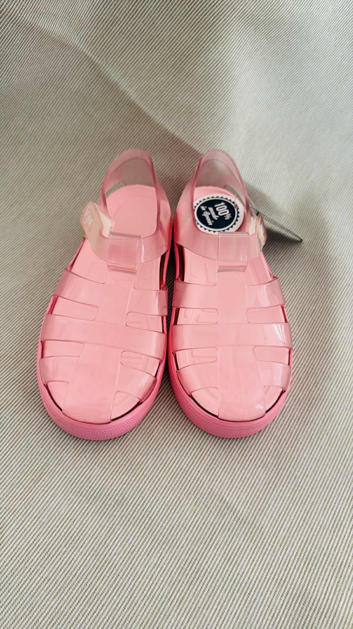 schoenen / watersandalen roze 27