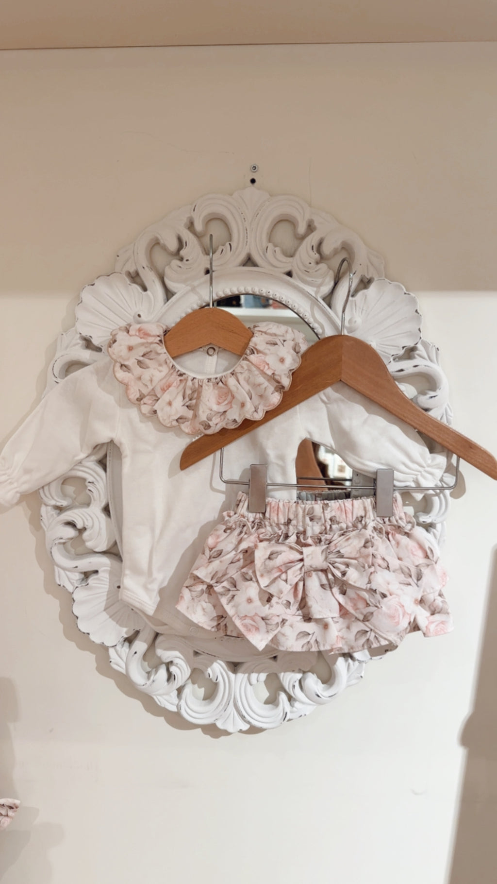 BLOOMER | Faye