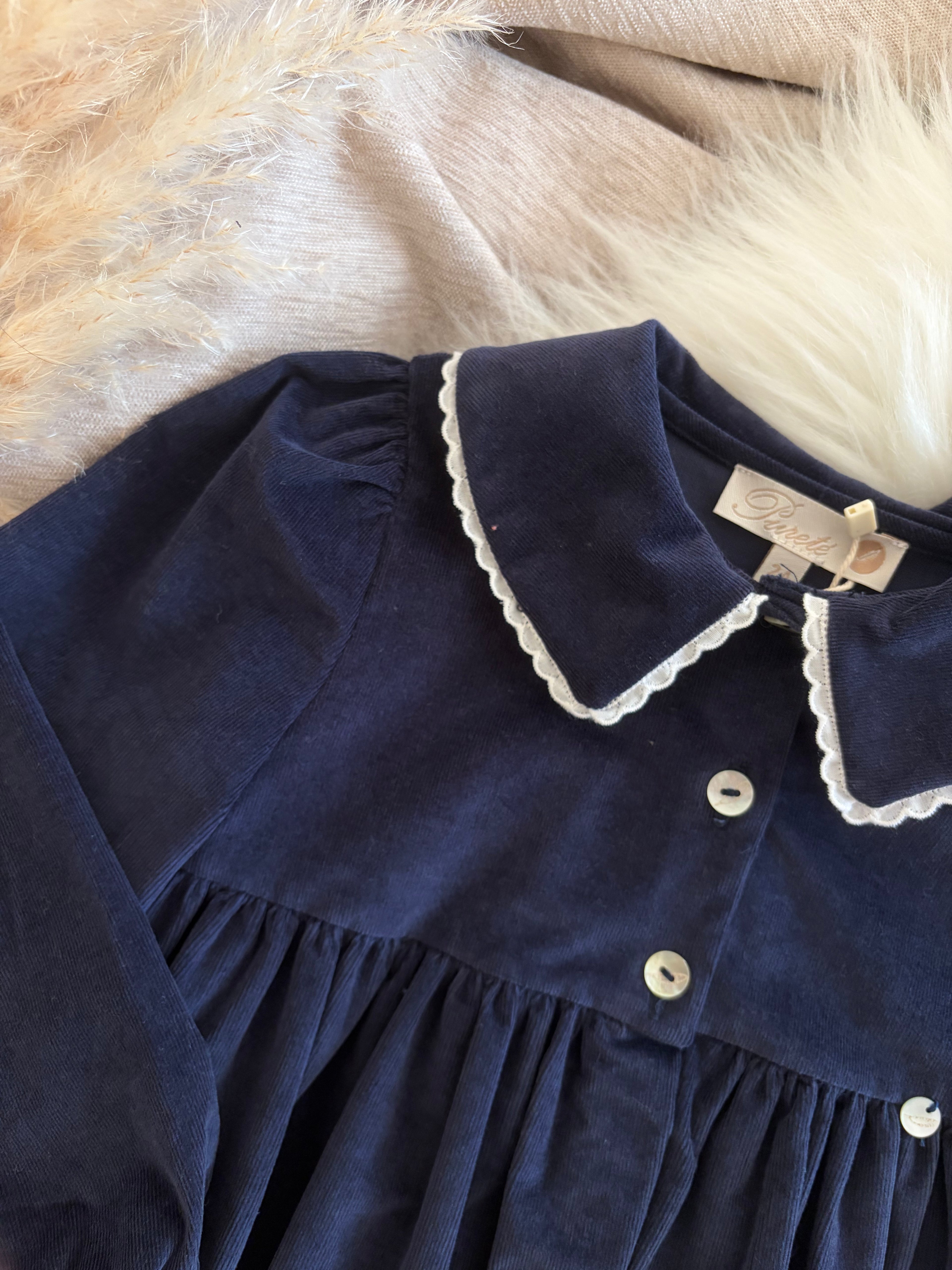 JURK | Meagan BLAUW