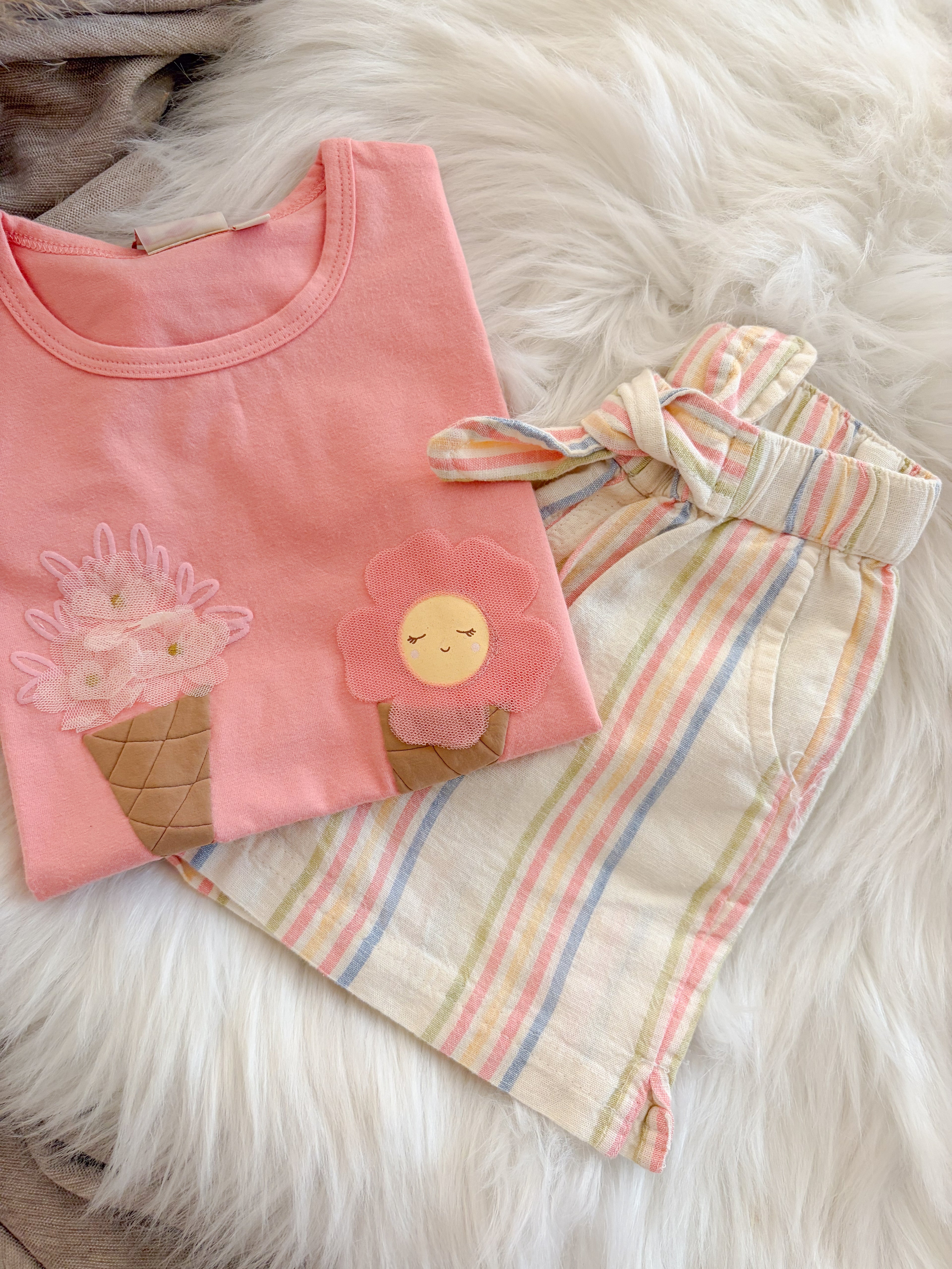 T-SHIRT | Neline roze