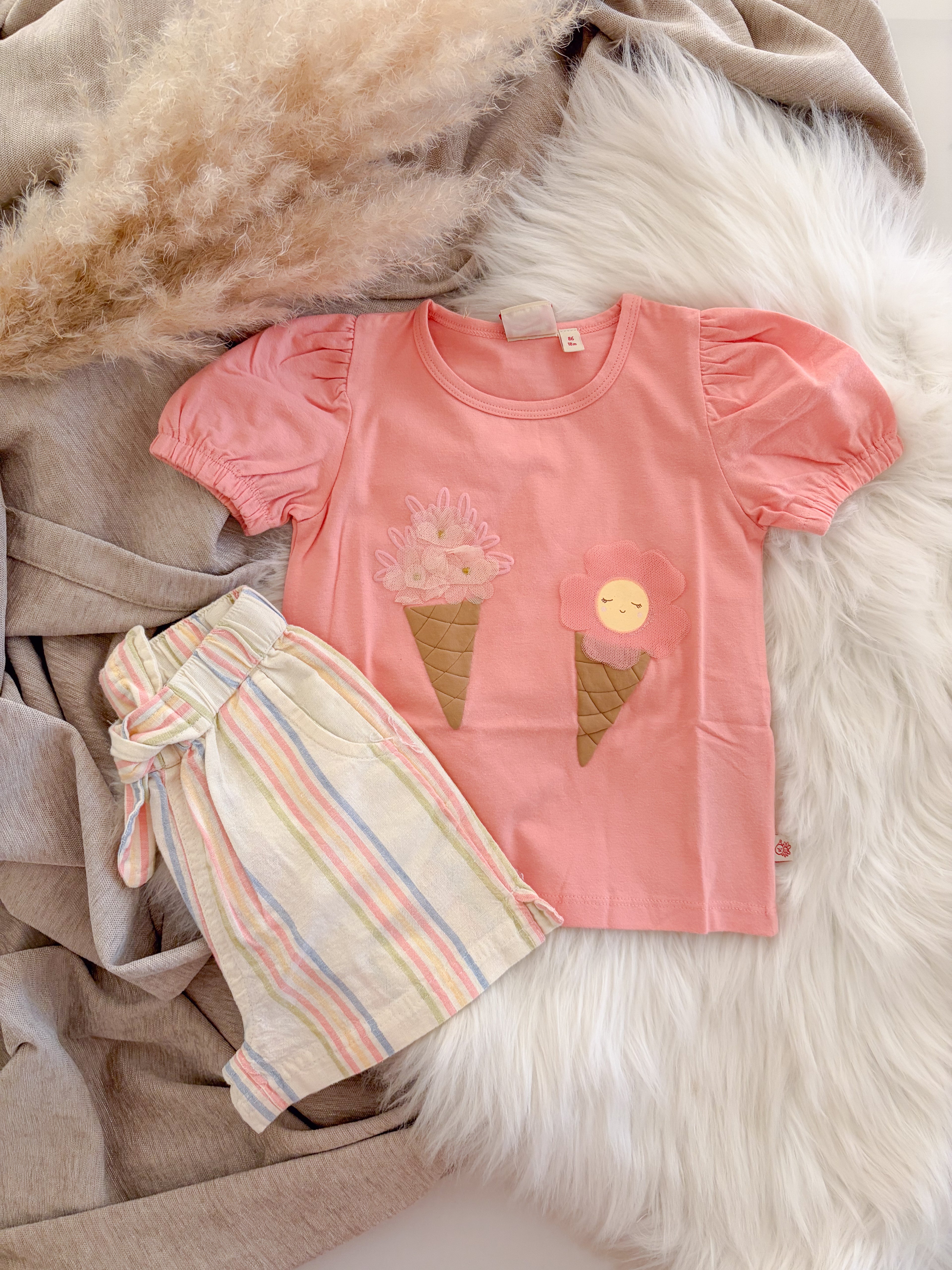 T-SHIRT | Neline roze