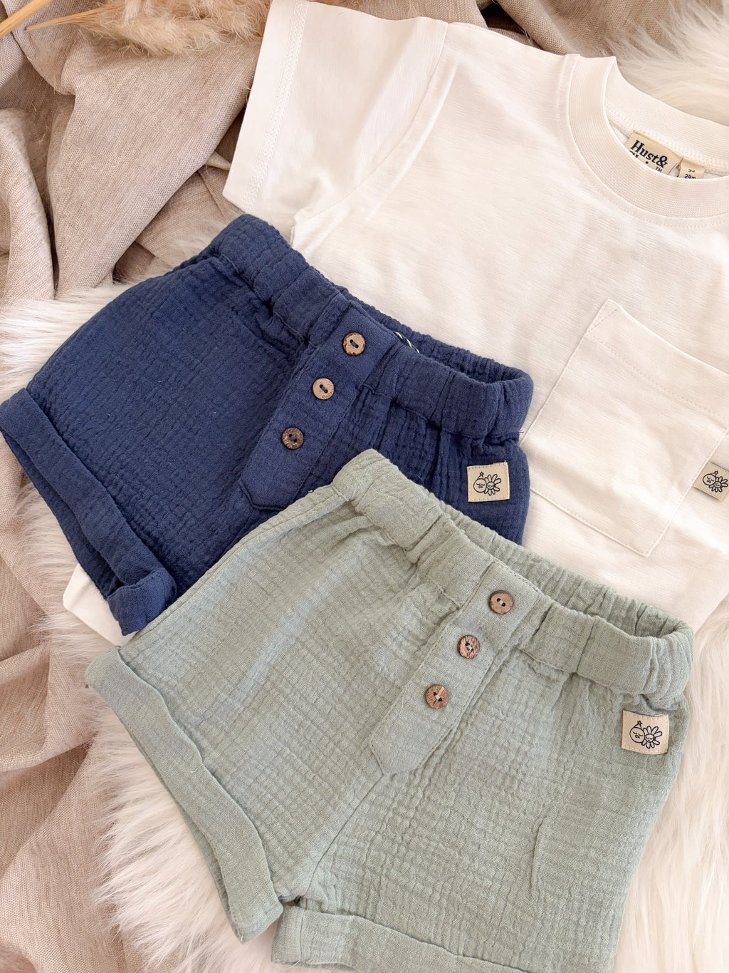SHORT | Hansje groen