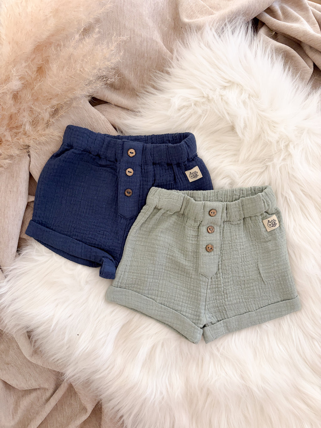 SHORT | Hansje groen