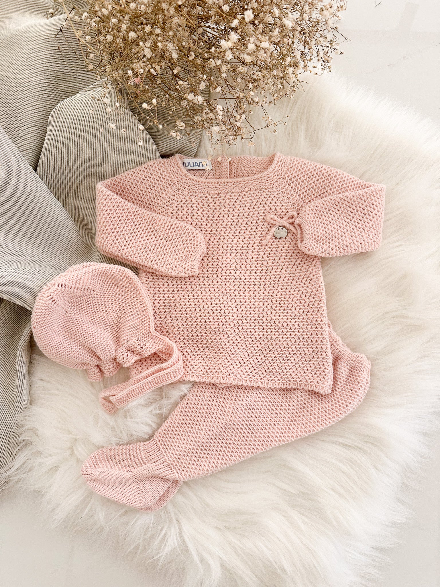 NEWBORNSET | Liva