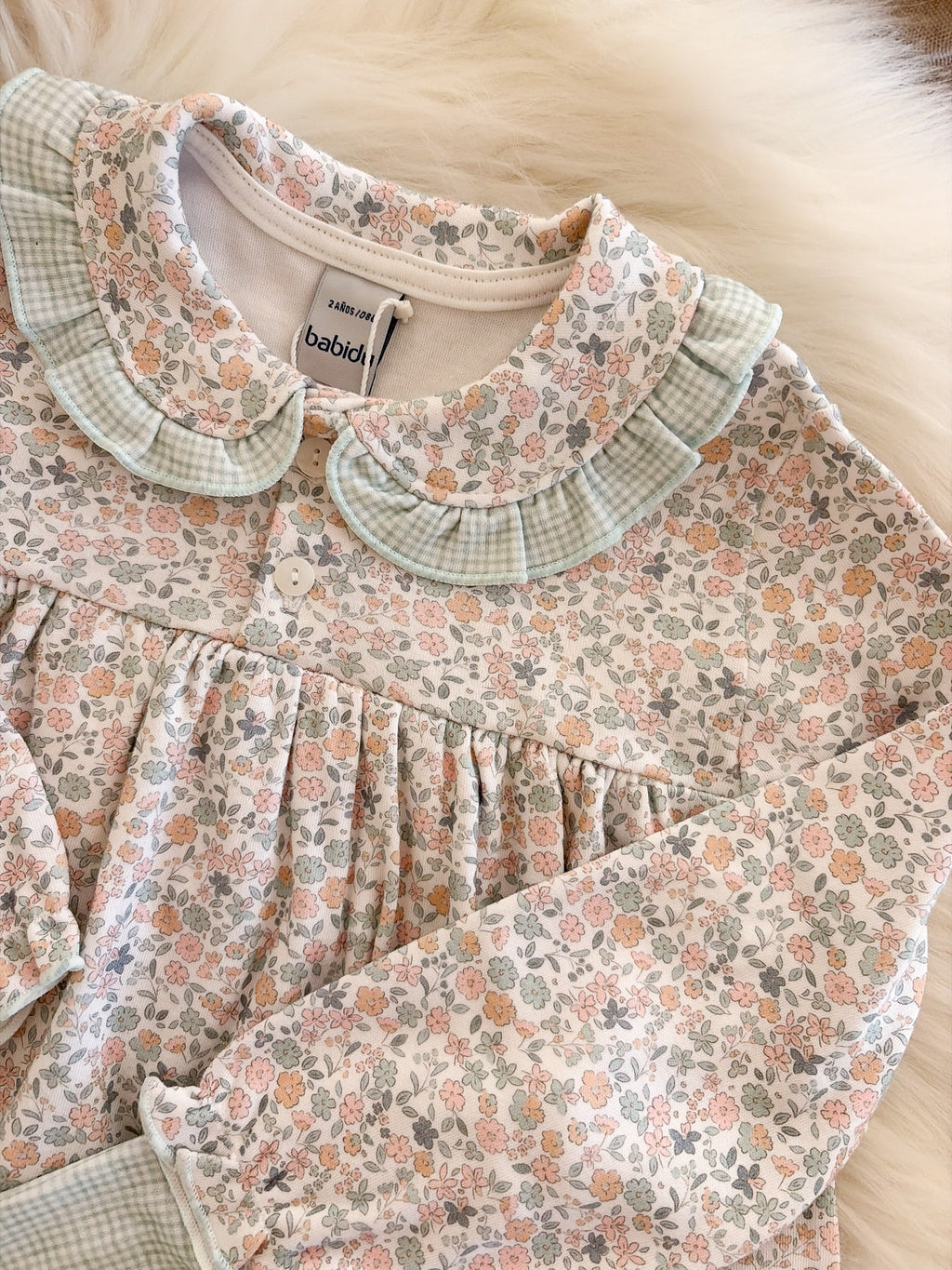 SET | Quirina