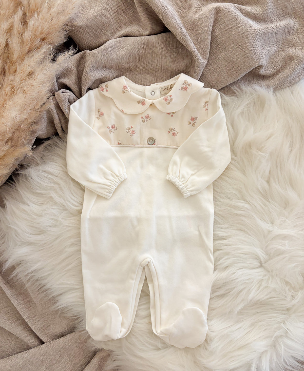 PYJAMA | Ella