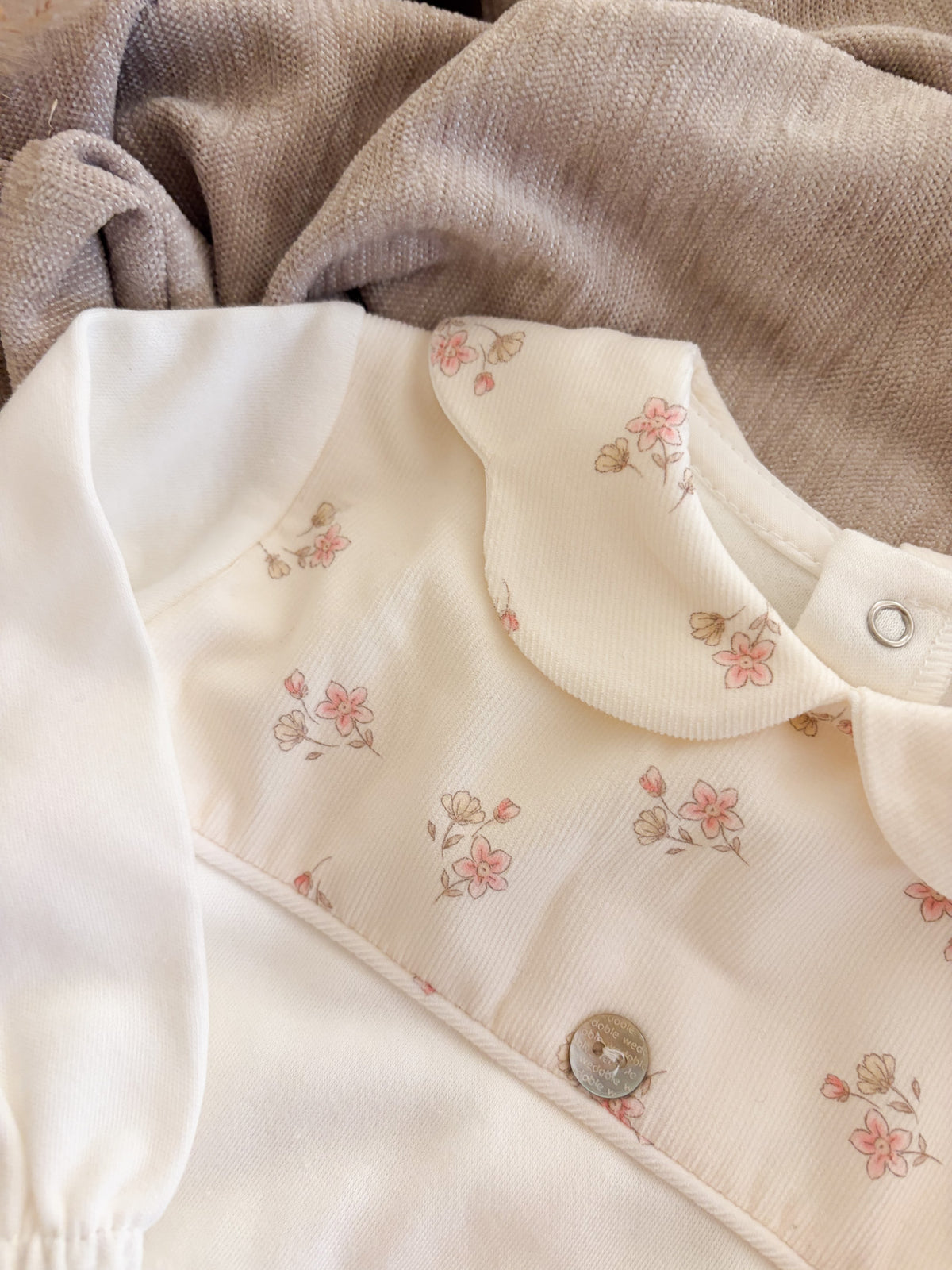 PYJAMA | Ella