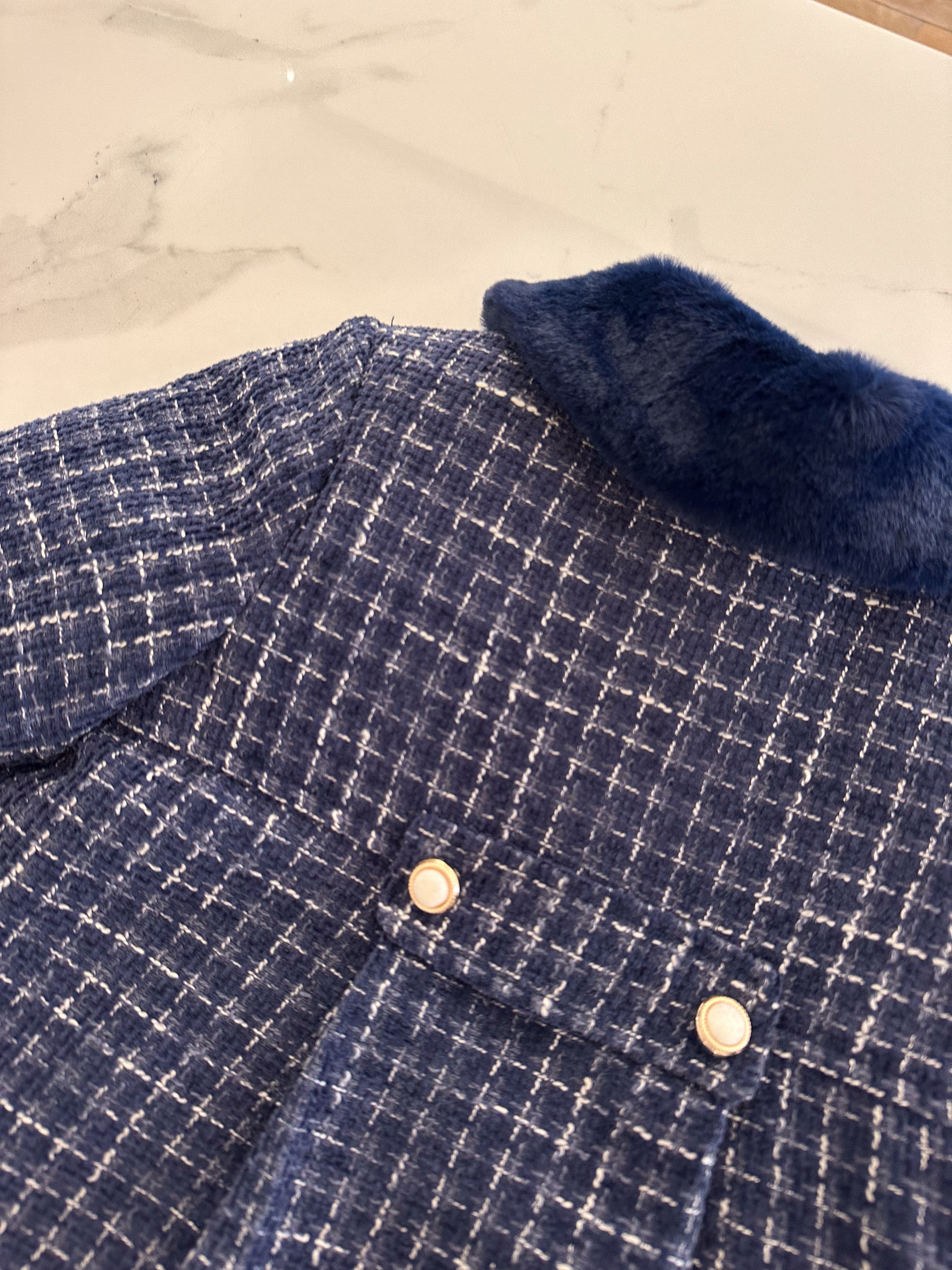JAS | Doralee BLAUW