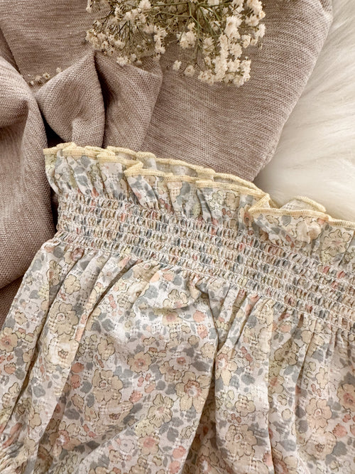 BLOOMER | Iris