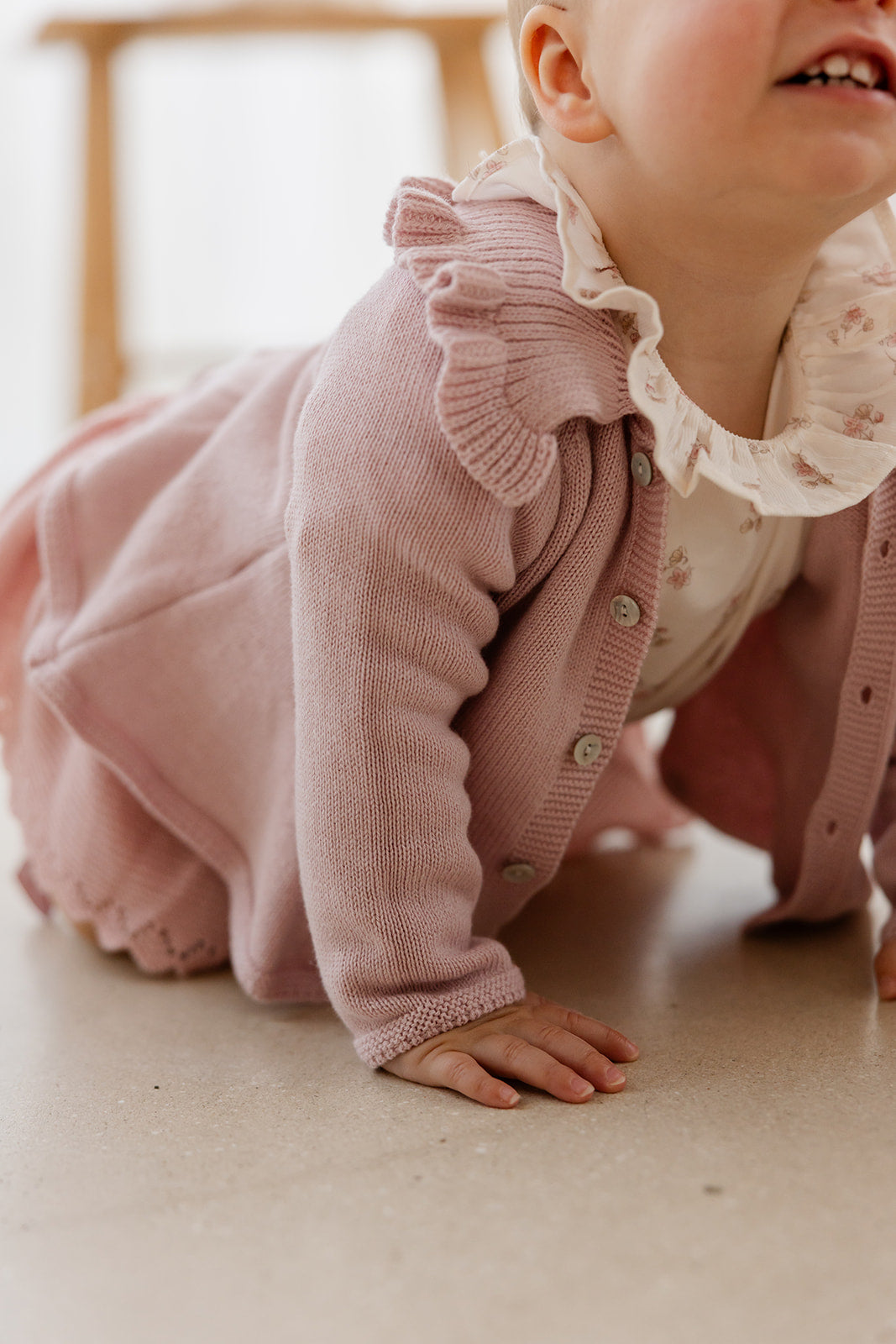 Babyphine – Bodysuit Ella + Cardigan Froukje roze + Bloomer Inge roze