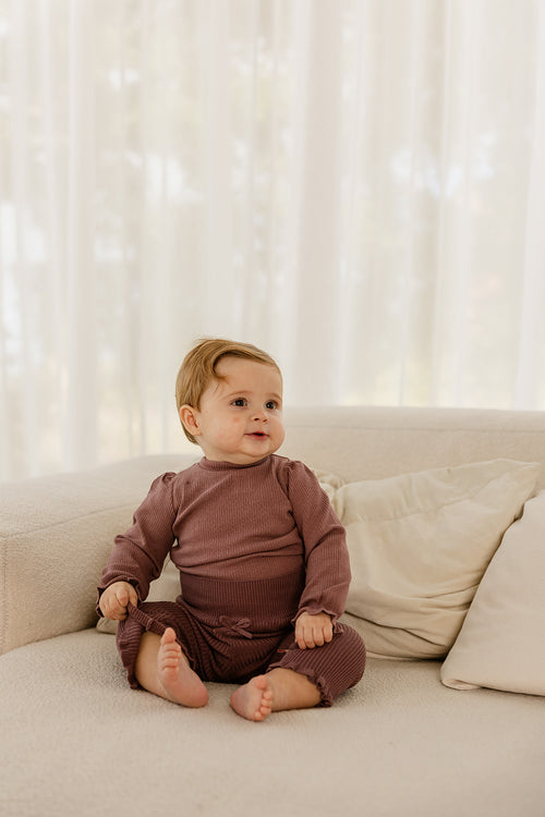Babyphine – Top Marit paars + Broek Lieke paars