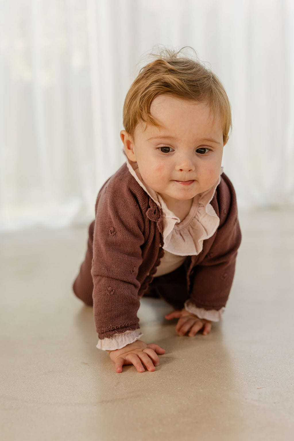Babyphine – Cardigan Maité paars + Broek Lieke paars + Body Camille roze