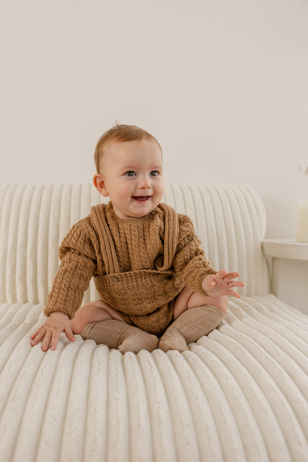 Babyphine – Shortie Louis camel + Pull Louis camel
