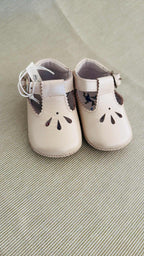 schoenen aukje parelmoer roze