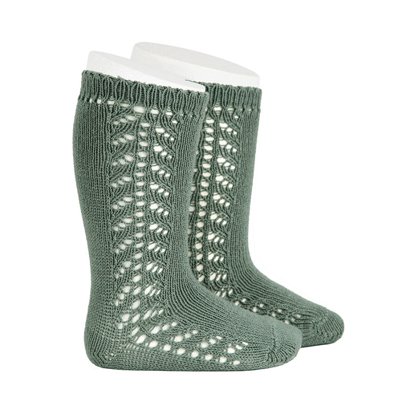 Kniekous met opengewerkte zijkant groen