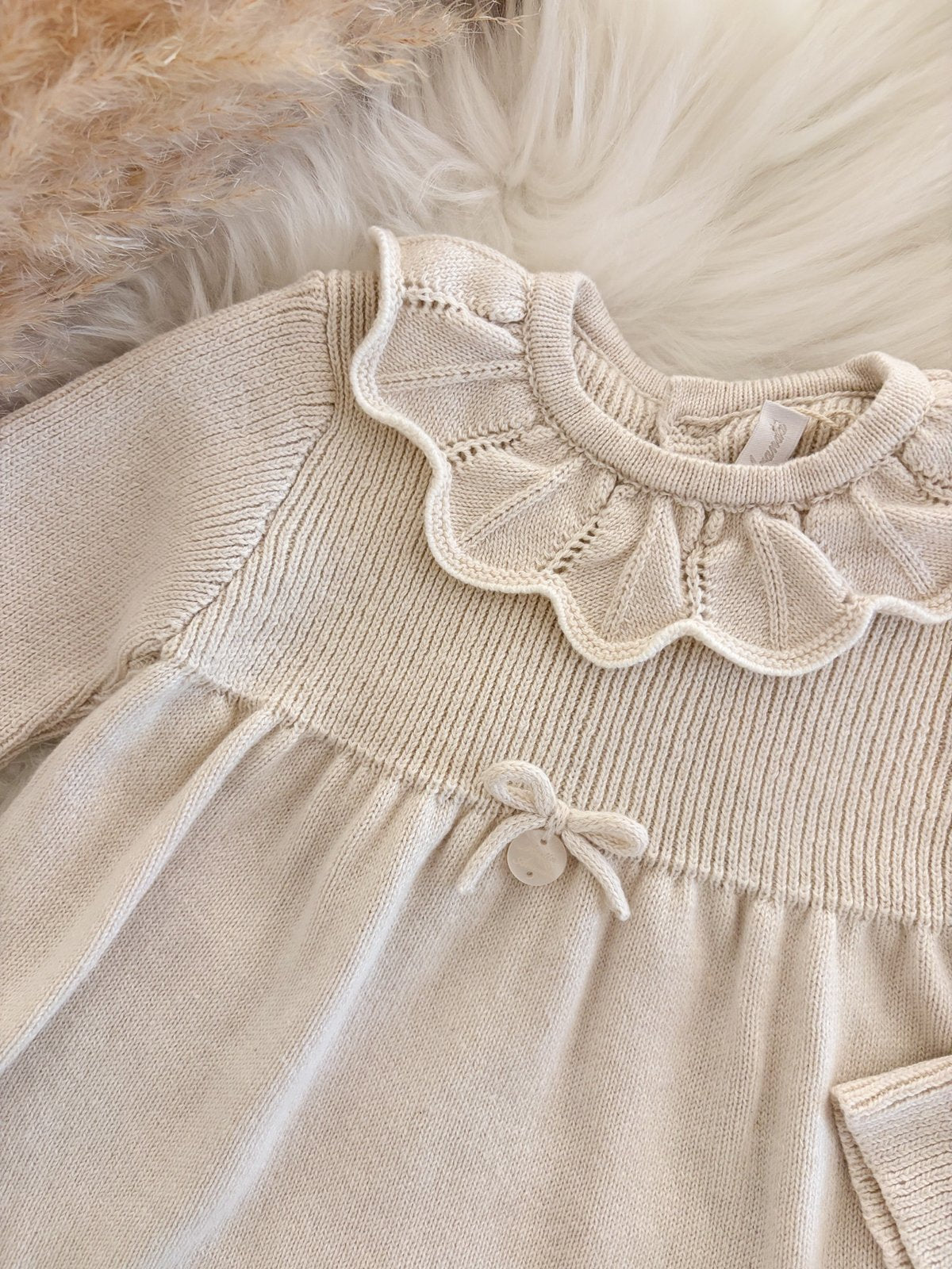 Jurk Cindy creme detail